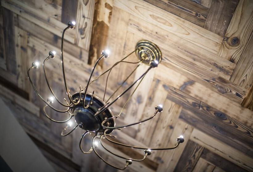 Apricot Hotel Yerevan