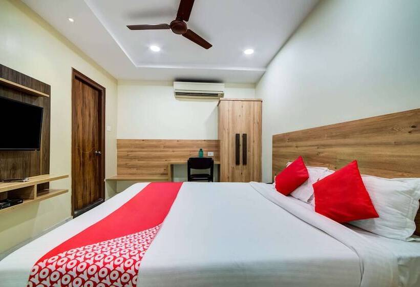 هتل Super Townhouse Townvilla Guesthouse