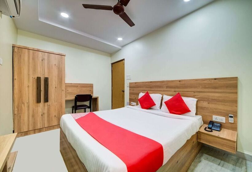هتل Super Townhouse Townvilla Guesthouse