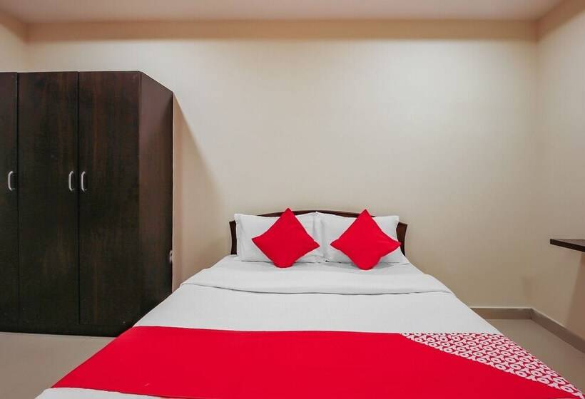 فندق Collection O 18725  Hillside