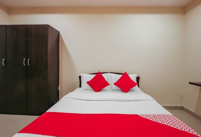 فندق Collection O 18725  Hillside