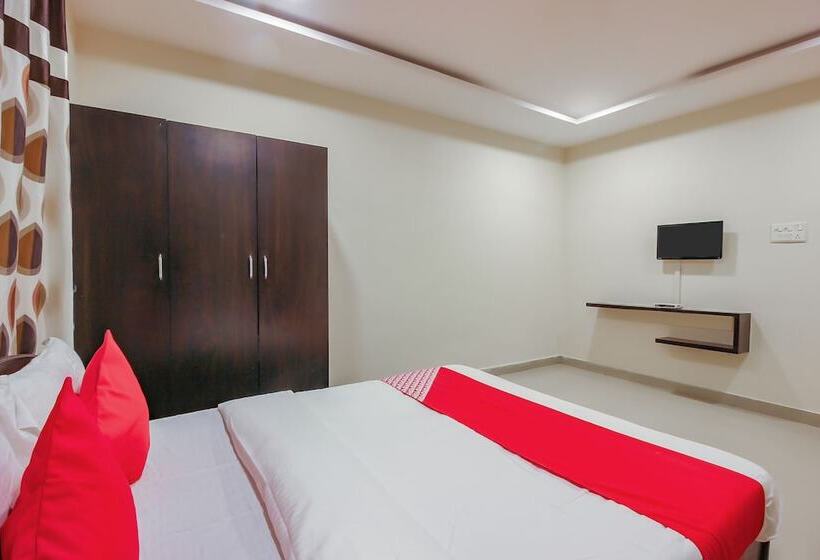 فندق Collection O 18725  Hillside