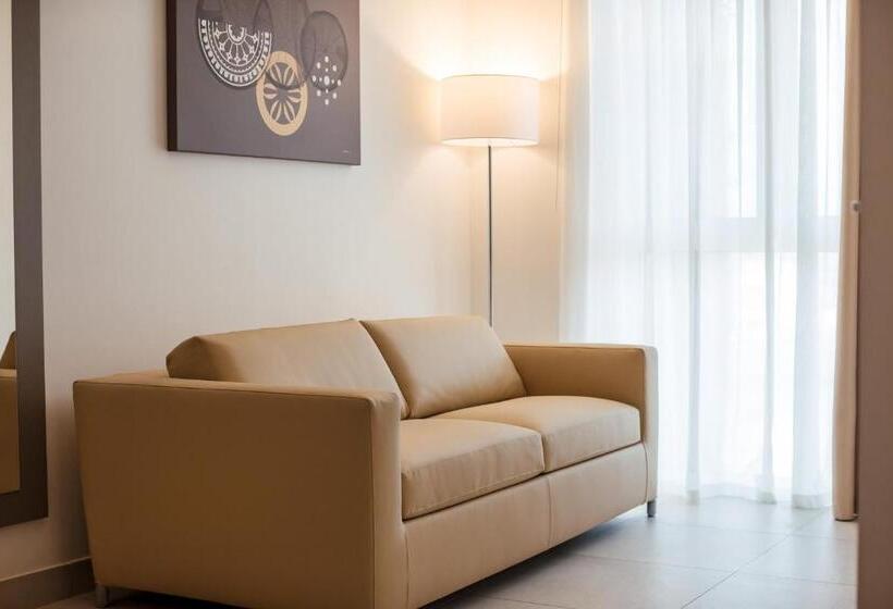 فندق Grieco Business & Spa