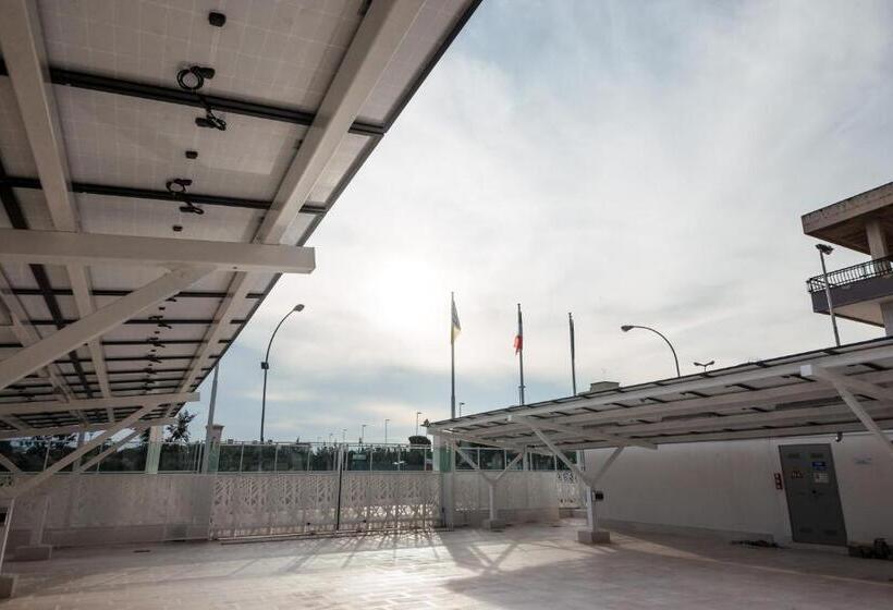 فندق Grieco Business & Spa