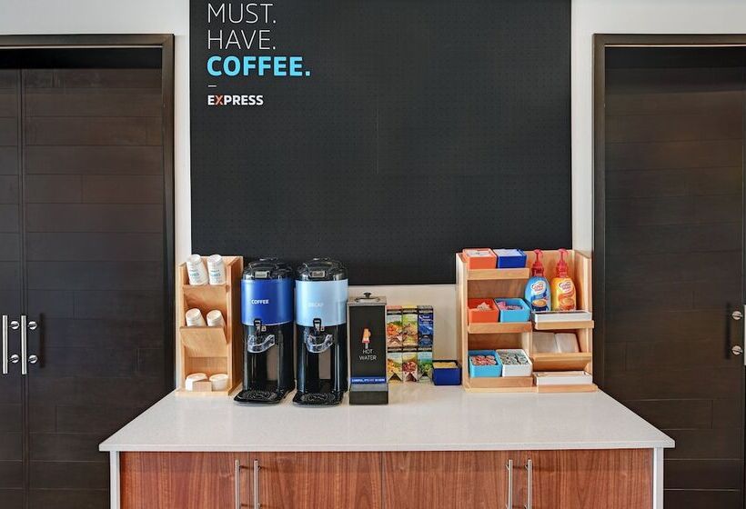 호텔 Holiday Inn Express & Suites Memorial – Citycentre, An Ihg