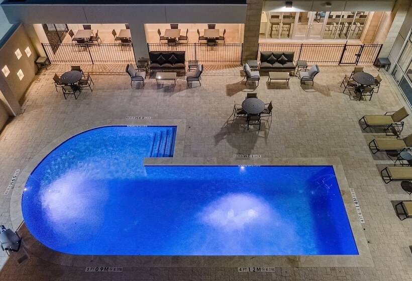 호텔 Holiday Inn Express & Suites Memorial – Citycentre, An Ihg