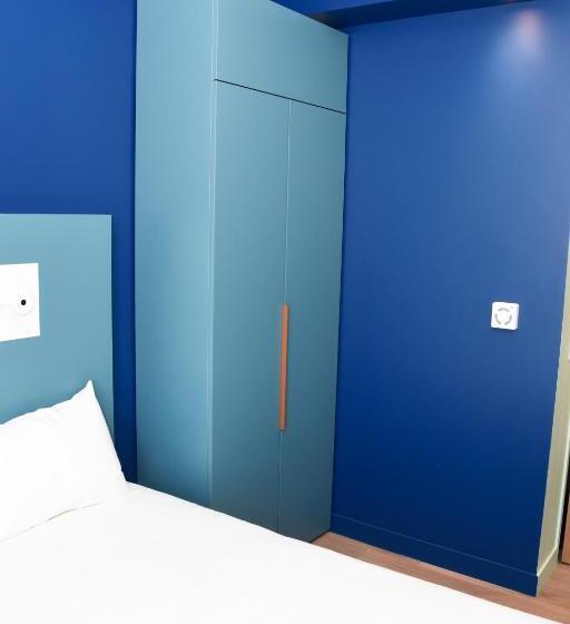 Отель Ibis Budget Langres