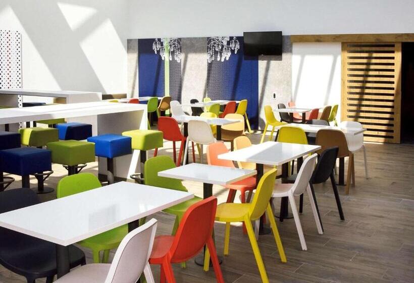 Отель Ibis Budget Langres