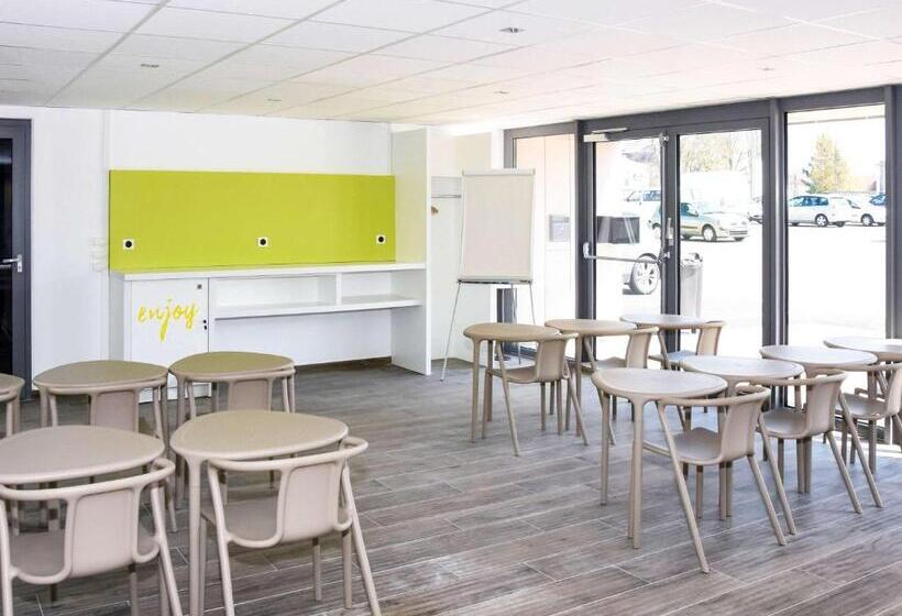 호텔 Ibis Budget Langres