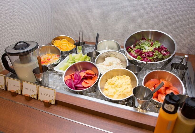 ホテル Kuretakesotakayama Ekimae