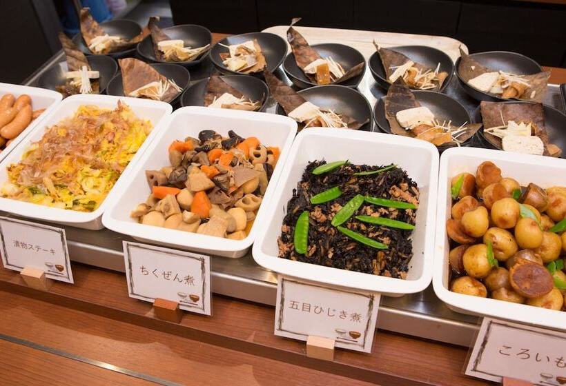 ホテル Kuretakesotakayama Ekimae