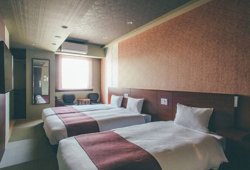 ホテル Kuretakesotakayama Ekimae