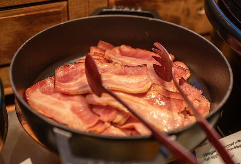 Отель Monday Tokyo Nishikasai