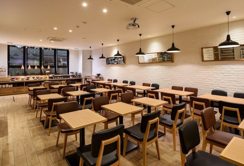 Отель Monday Tokyo Nishikasai