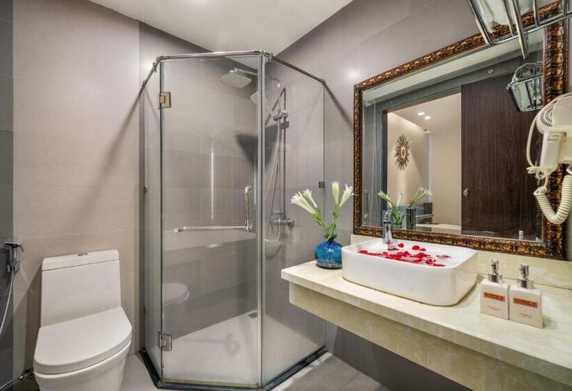 هتل Nostalgia Boutique