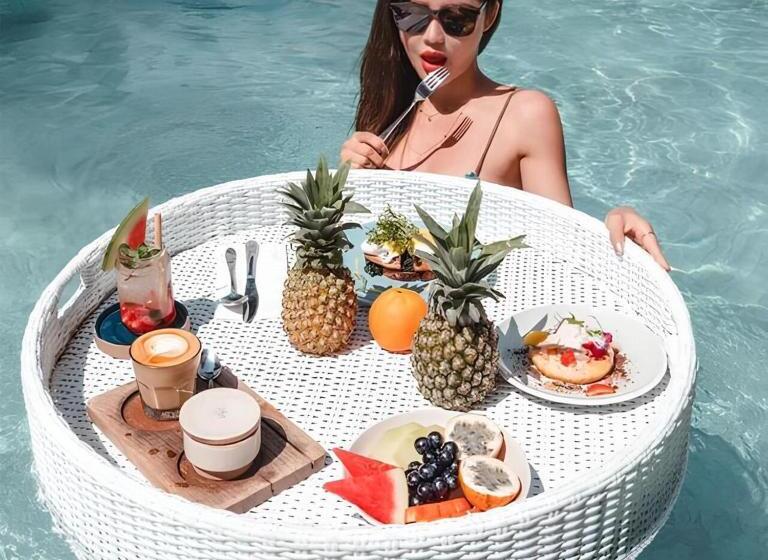 هتل Nostalgia Boutique