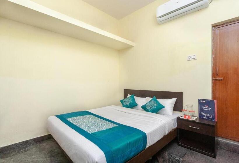 Отель Oyo 19760 Passion Paradise