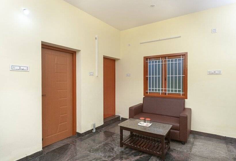 Отель Oyo 19760 Passion Paradise