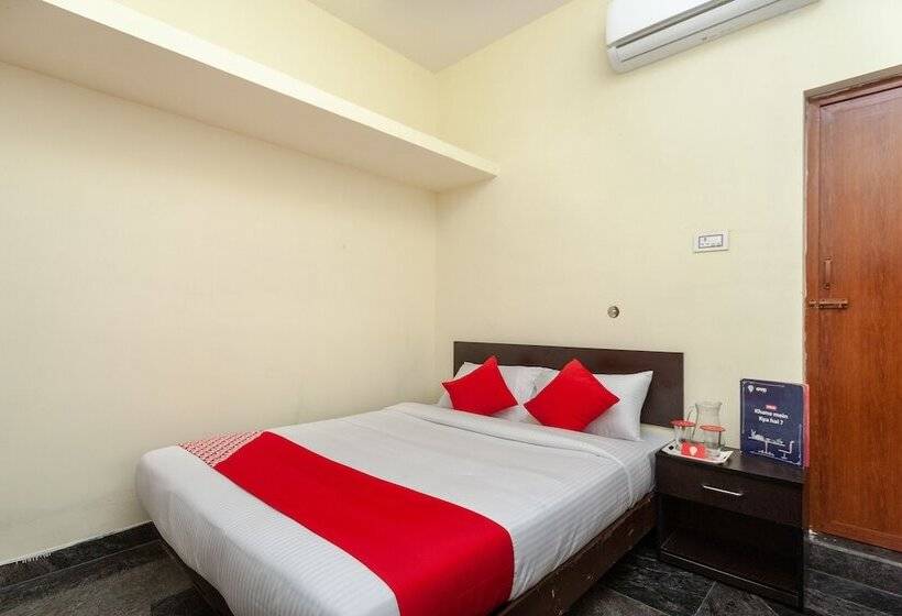 Отель Oyo 19760 Passion Paradise