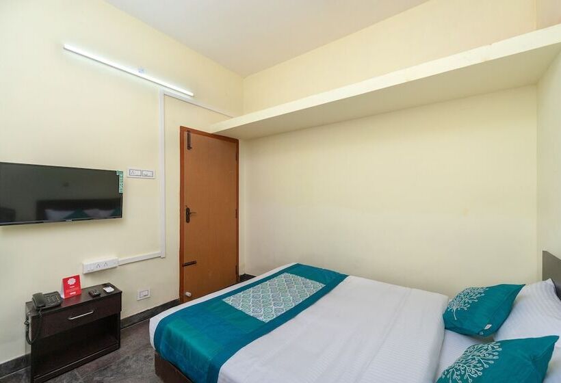 Отель Oyo 19760 Passion Paradise