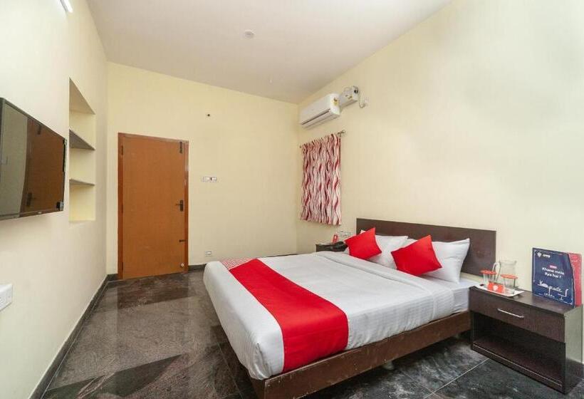 Отель Oyo 19760 Passion Paradise