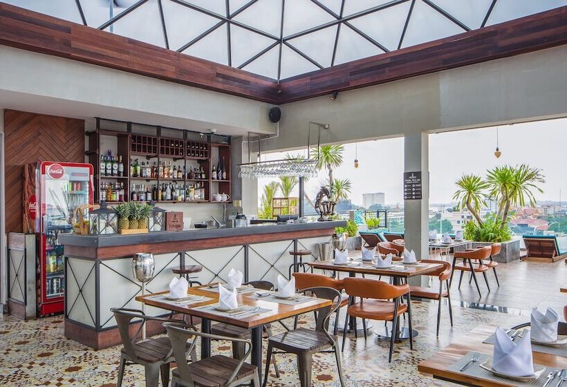 Phnom Penh 51 Hotel & Residences