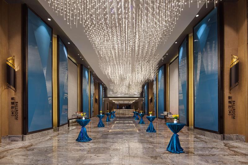 فندق Radisson Ningbo Beilun