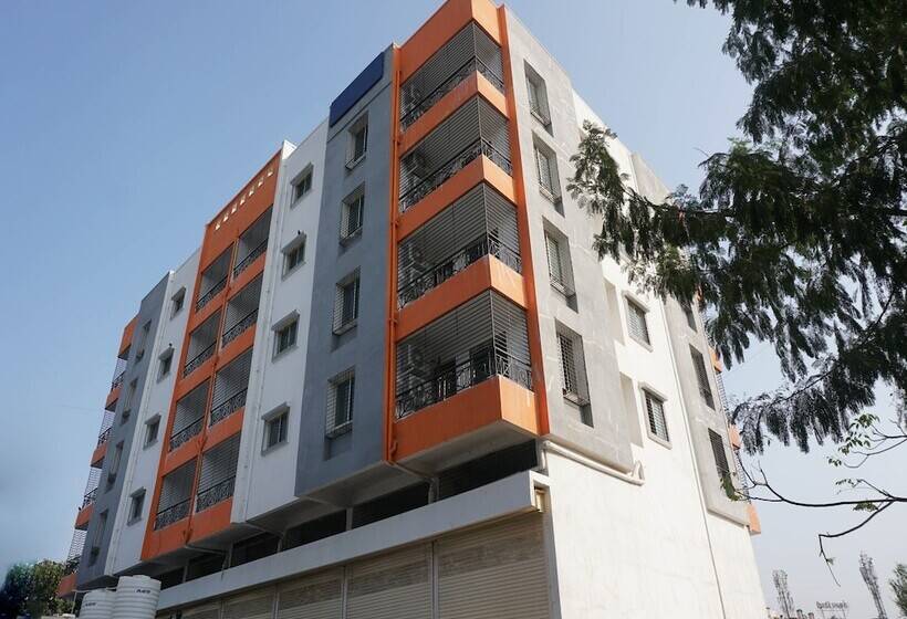 בית מלון כפרי Silverkey Executive Stays 20037 Hinjawadi