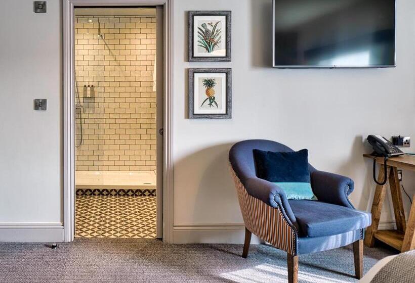 בית מלון כפרי The Wellington Arms