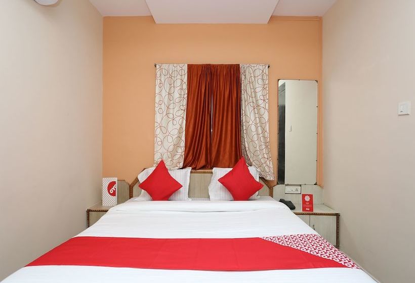 Oyo 14711 Hotel Natraj