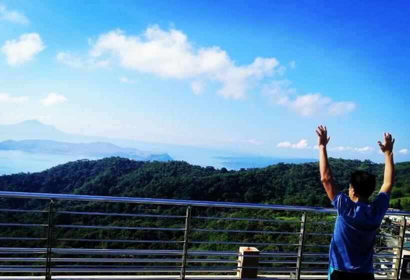 پانسیون Evelyn S Place At Tagaytay 2