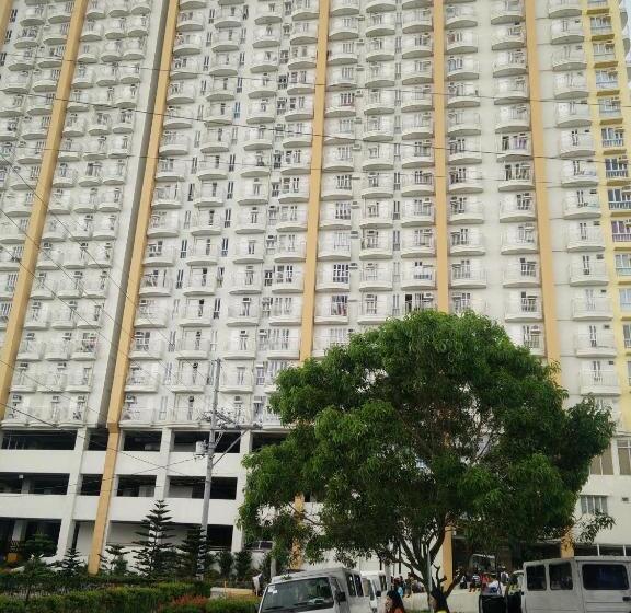 پانسیون Evelyn S Place At Tagaytay 2