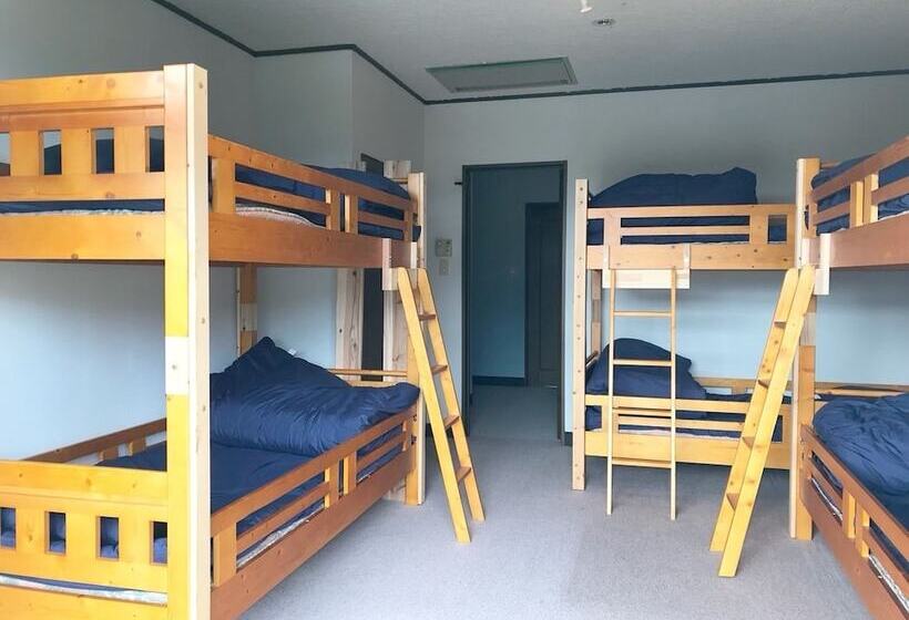 פנסיון Guesthouse Lahar  Hostel