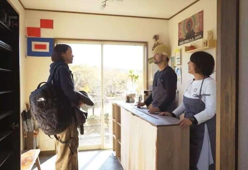 פנסיון Guesthouse Lahar  Hostel