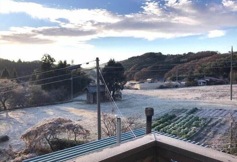 פנסיון Guesthouse Lahar  Hostel