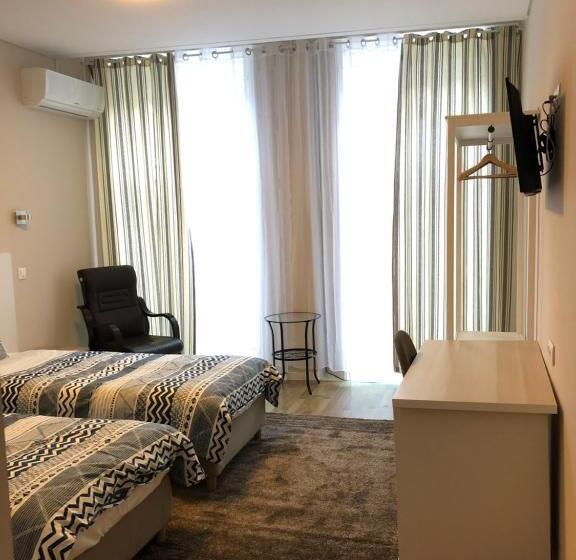 پانسیون Haobo Porto Center