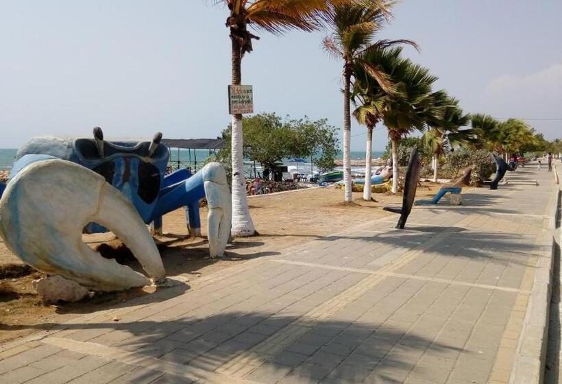 پانسیون Oasis De Tolú