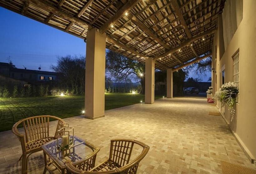 مبيت وإفطار Garda Relais Antica Romelia