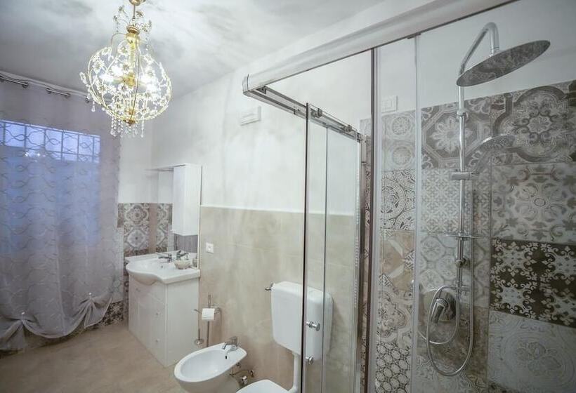 مبيت وإفطار Garda Relais Antica Romelia