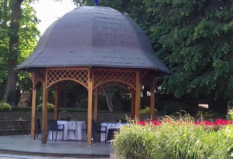 Bed and Breakfast Le Manoir De La Mantille