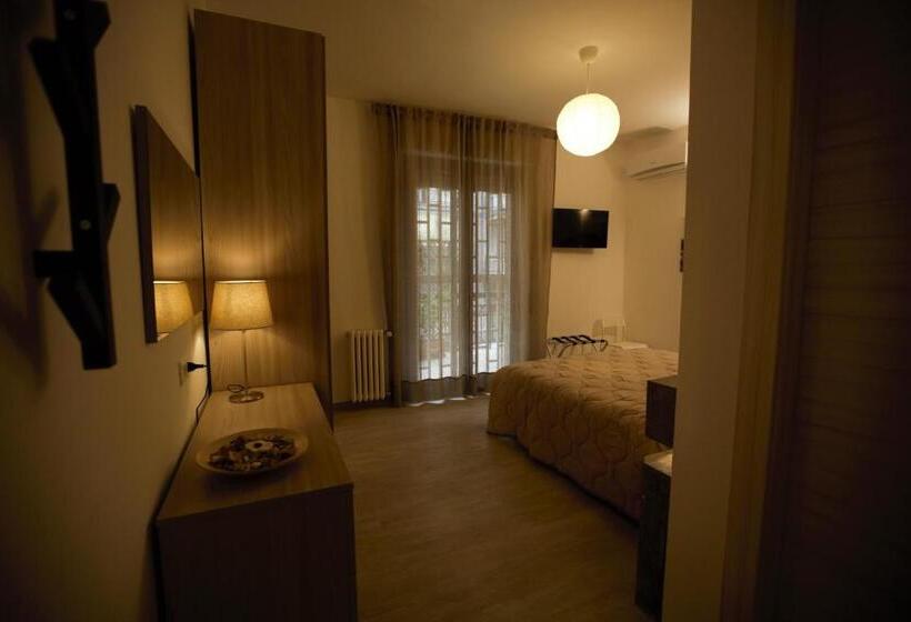 مبيت وإفطار Phalanthos Taranto