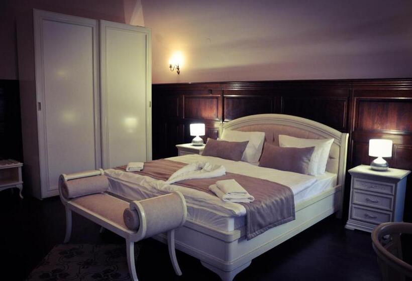 בית מלון כפרי Belga Boutique Panzió