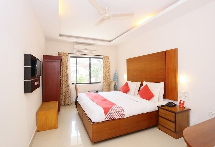 호텔 Collection O Dona Castle