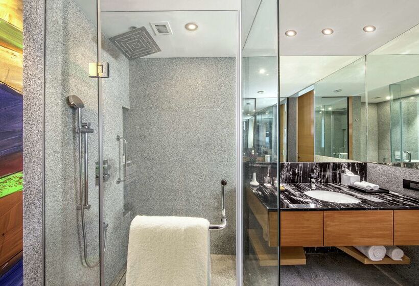 호텔 Doubletree By Hilton Ahmedabad