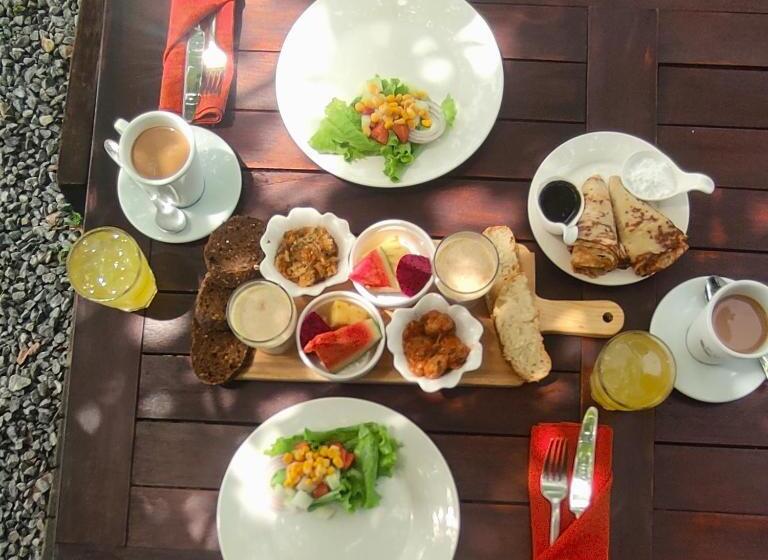 هتل Houttuyn Wellness River Resort