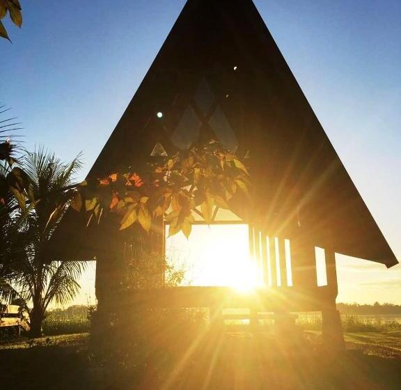 هتل Houttuyn Wellness River Resort