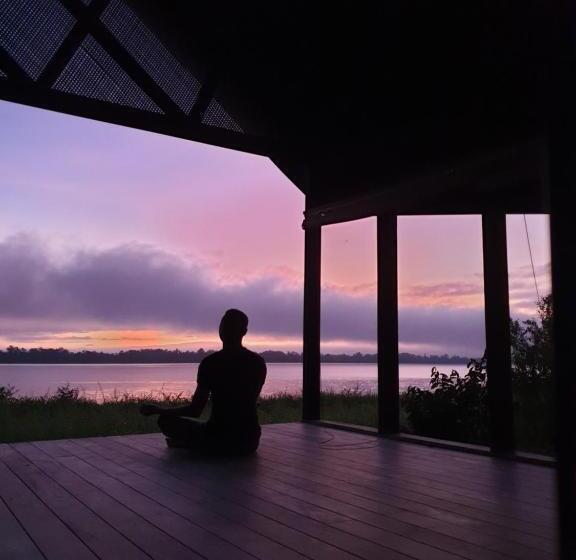 هتل Houttuyn Wellness River Resort