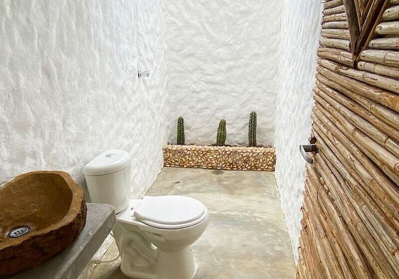 Отель On Vacation Wayira Beach