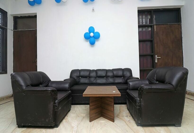 هتل Oyo 22506 Heaven Residency