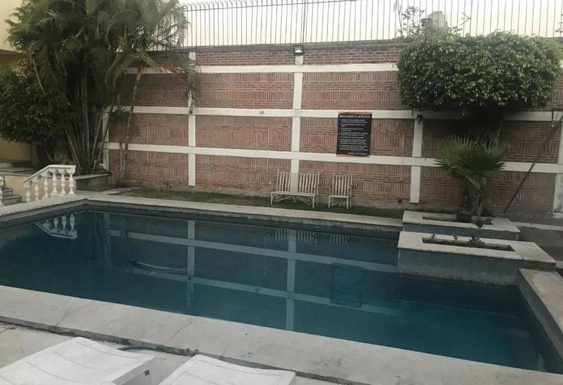 호텔 Posada Montserrat